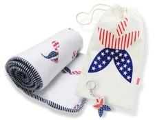 Cuski Happy Blanket 3 layer Bamboo Muslin Blanket - US Lucky Saurus / Stars  NEW