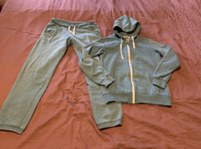 Women's suit