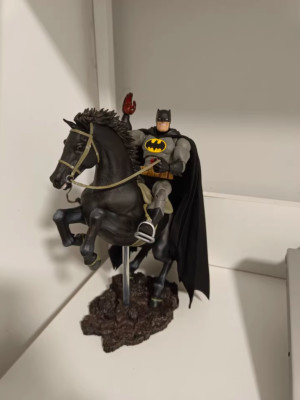 MAFEX BATMAN & Horse The Dark Knight Returns Medicom Toy 1/12