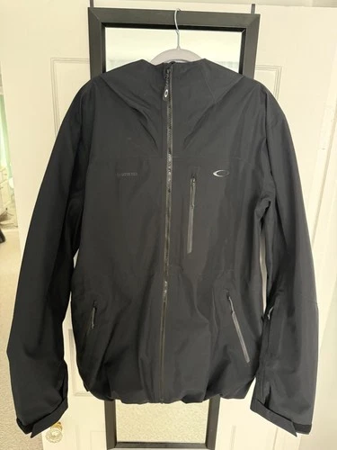 Oakley Men's Unbound Gore-Tex Shell Jacket Size XL Black Very Lightly Used video thumbnail
