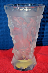 Vintage Frosted Cherubs and Floral 6” Vase Venezia Italy