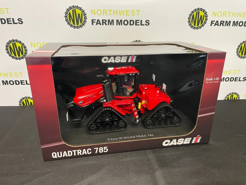 UNIVERSAL HOBBIES 6821 1:32 SCALE CASE QUADTRAC 785 TRACTOR - Image 2 of 3