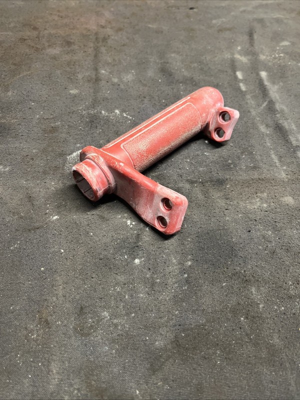 Skilsaw Medusaw SPT79a Walk Behind Concrete Saw Handle