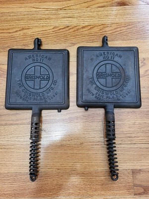 Griswold No. 11 Cast Iron American Slant Logo WAFFLE IRON #3269/#3270 - No Base