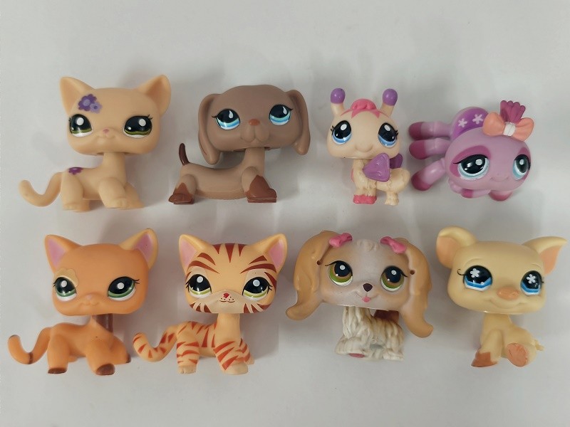Animal Figurines Cat Lps Toys Littlest Pet Shop LPS Figure Toys