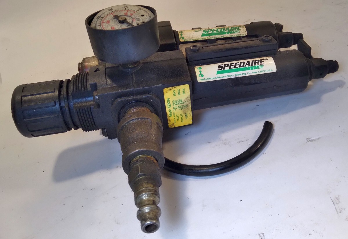 1 USED SPEEDAIRE 4ZK84 FILTER REGULATOR W/4ZL71 LUBRICATOR ***MAKE