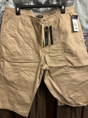 Lee Relaxed Fit Mid Rise Beige Women’s Shorts New Sz 18