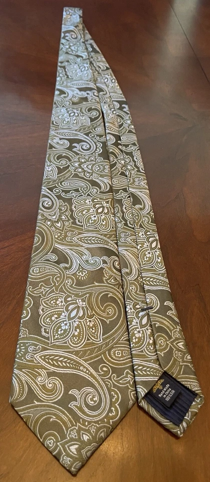 Corbata de cuello para hombre 100 % seda verde águila hecha en China Foto 3 de 4