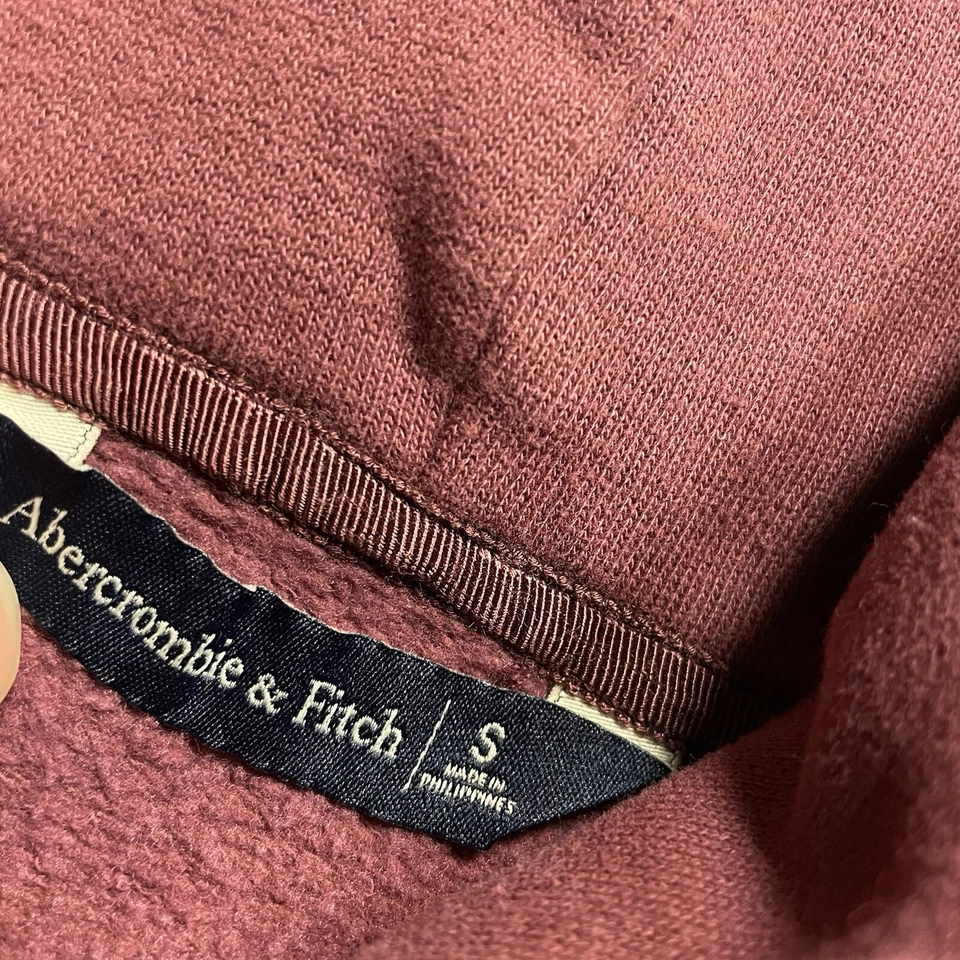 Sudadera con capucha vintage Y2K Abercrombie & Fitch S para mujer con logotipo recortado bordado Foto 3 de 4