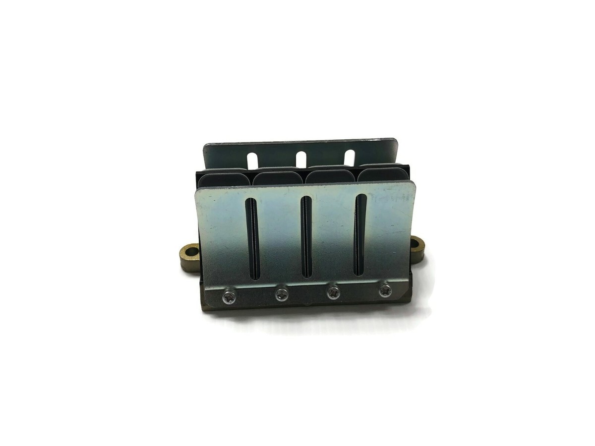 YAMAHA OEM Reed Valve Assembly 65U-13610-00-00 1997-2005 GP YAMAHA OEM Reed Valve Assembly 65U-13610-00-00 1997-2005 GP