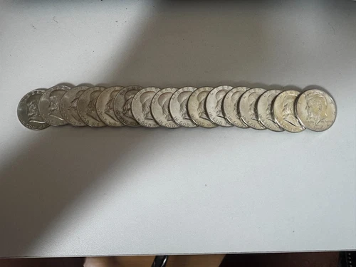 [Lot of 16] Franklin Half Dollar - 90% Silver circulated but brilliant condition