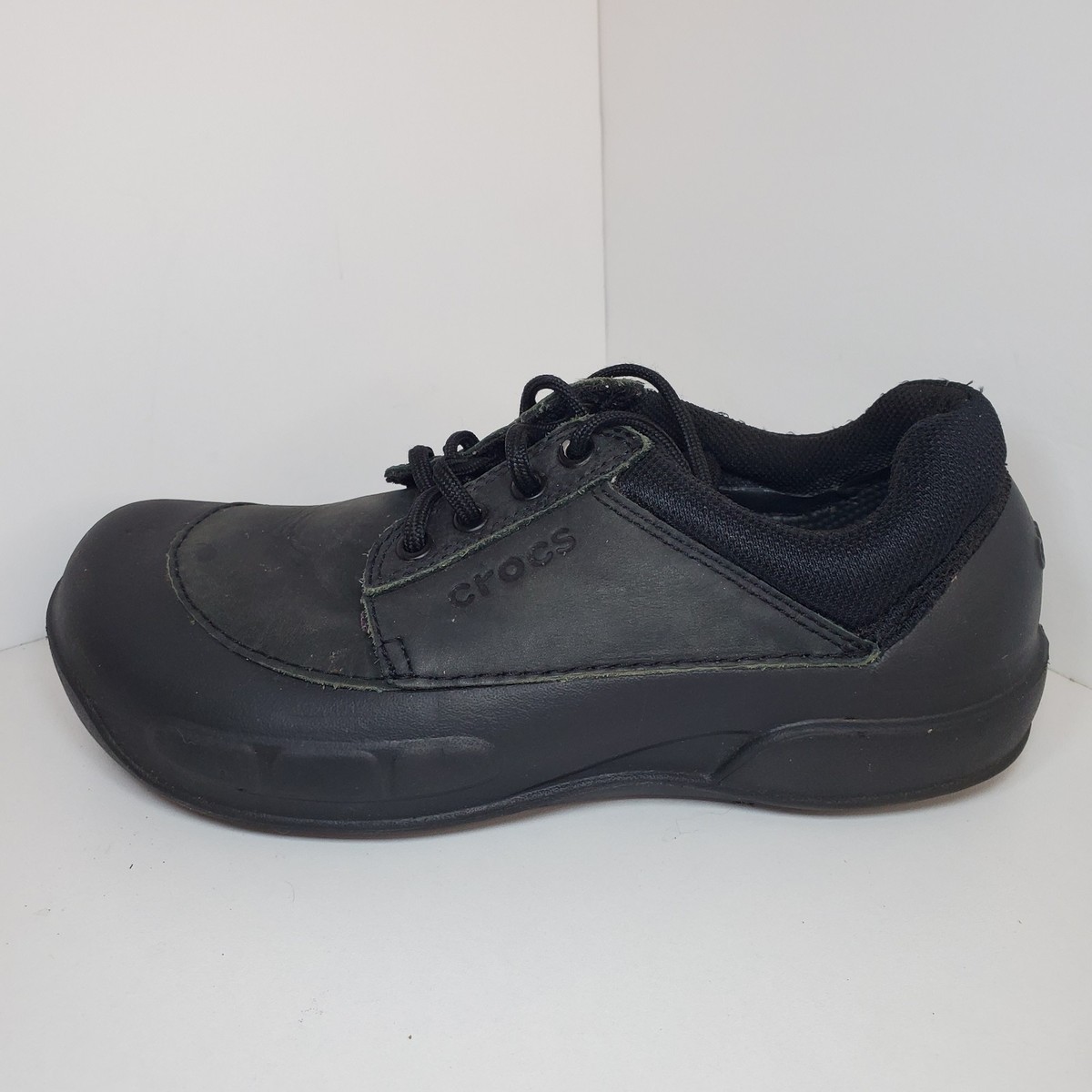 Crocs Velocity Lace Up Dark Green Leather Top Shoes Unisex 