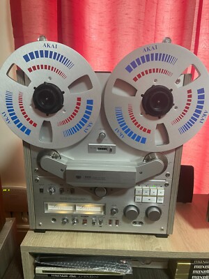 AKAI GX 646 reel to reel autoreverse tape recorder, 220V