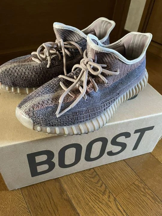 Size 9 - adidas Yeezy Boost 350 V2 Fade Purple Navy Blue Mosaic