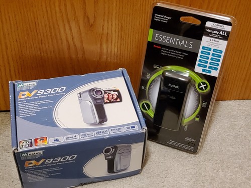 Mustek DV9300 Multi-Functional Digital Video Camera Camcorder Bundle New Charger - Picture 17 of 17