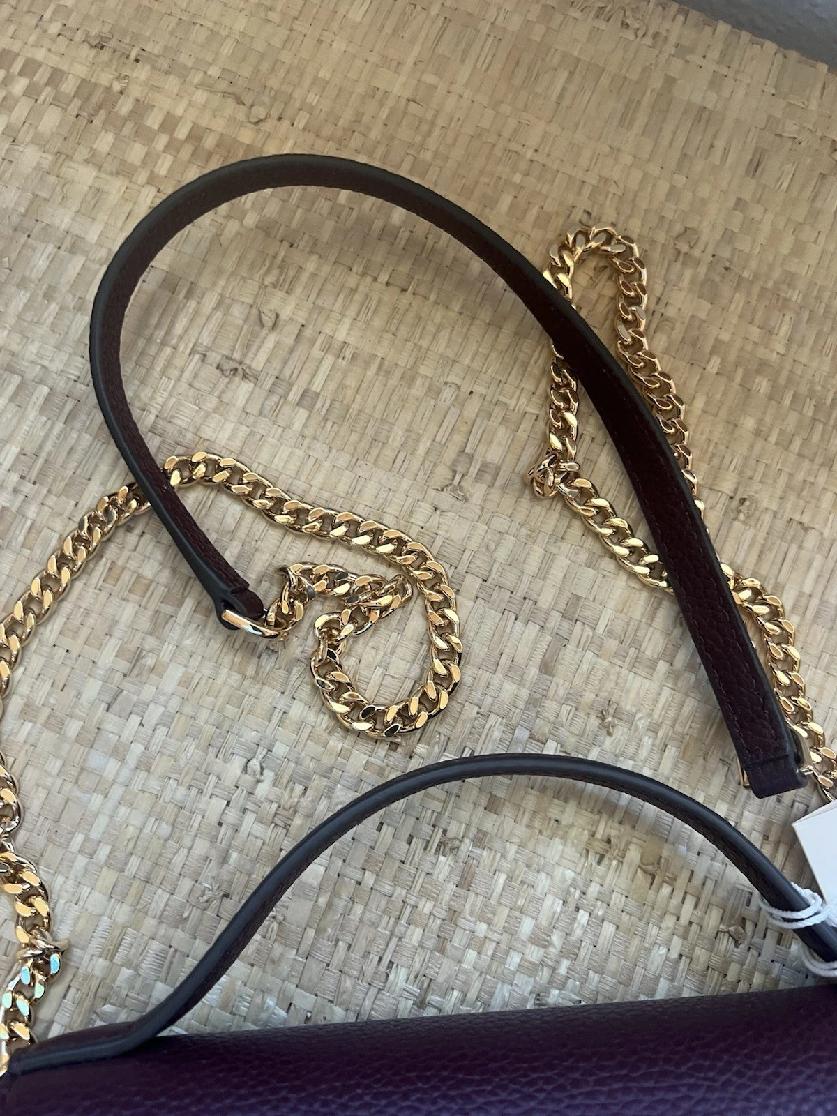 Borsa nuova con etichette TORY BURCH edizione limitata MINI manico superiore in pelle RABARBARO SCURO oro