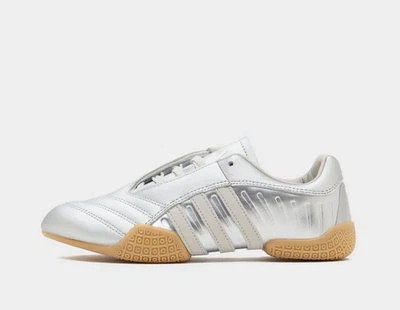 adidas Originals Taekwondo Mei Damenschuhe in Silber - Bild 1 von 4