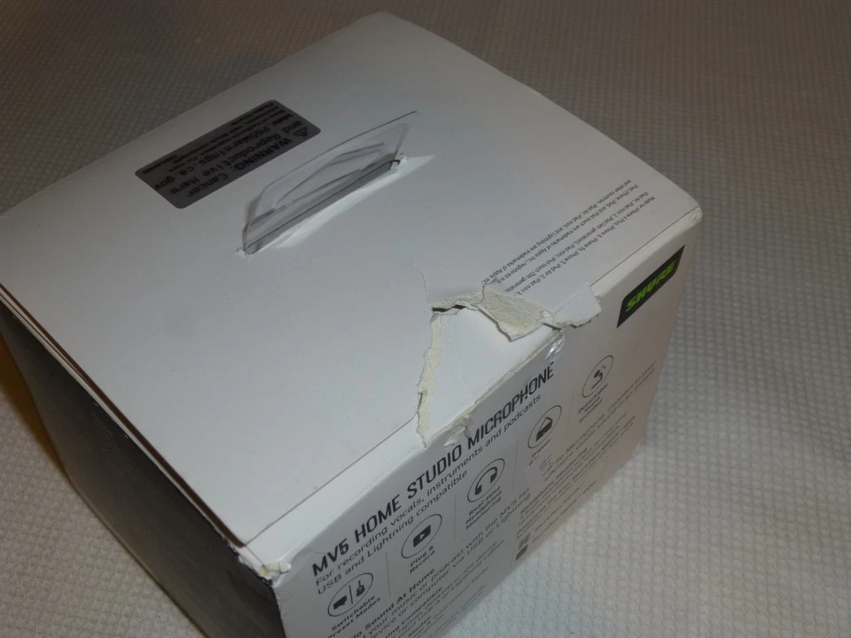 Shure MV5 Home Studio Microphone with USB & Lightning Capabilities With Stand - Image 4 of 4