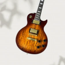 USA  LP Electric Guitar Mahogany Body  Gold  Part Flame Maple