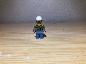 LEGO CITY: Volcano Crawler Set (60122) 100% Complete with manual, no box