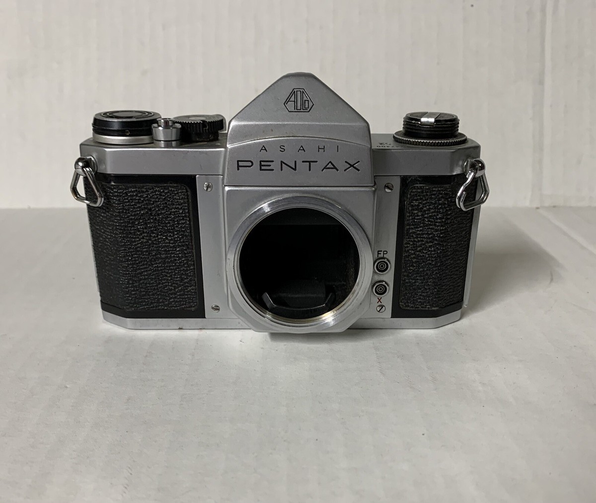 Asahi Pentax S2 'Super' Film Camera & Vivitar 75-260mm f4.5 Lens