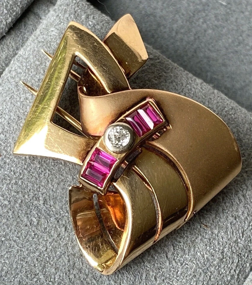Vintage Diamond Ruby Art Deco Brooch Estate Fine Jewelry Pre-Owned Old Money - Image 2 of 4