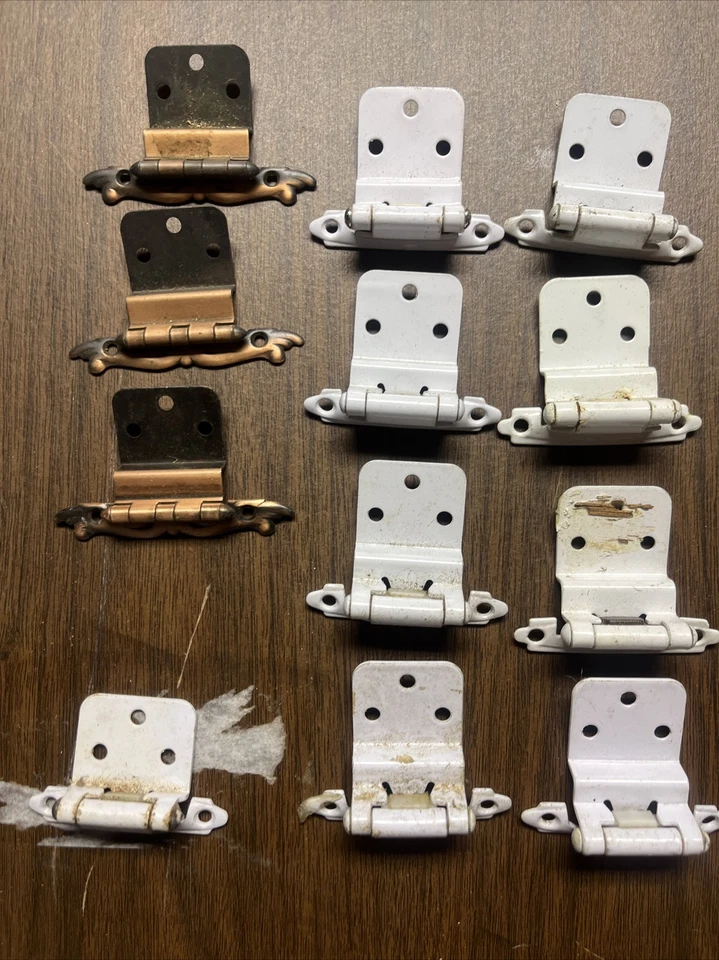 Lote de 28 bisagras de gabinete vintage de metal pesado Foto 2 de 4