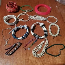 MIXED LOT OF 15 STRETCH, Tie PREOWNED, VINTAGE BRACELETS wrap pink white blue