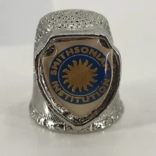 Smithsonian Institution Silver Tone Metal Thimble by Fort w/ Souvenir Shield