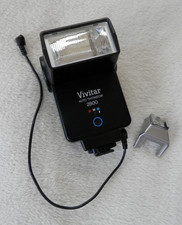 Vintage Vivitar Auto Thyristor 2800 Flash Unit with Mounting Shoe Cable -Works