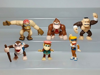 Donkey Kong Collection Bluster Funky Cranky Candy Action Figure