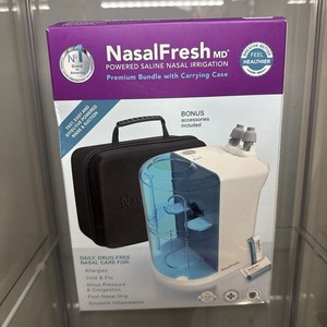Nasal Fresh MD Premium Bundle with Carrying Case Powered Saline Nasal(used once)
