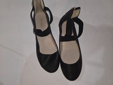 children place ballet flat with criss cross straps size 6