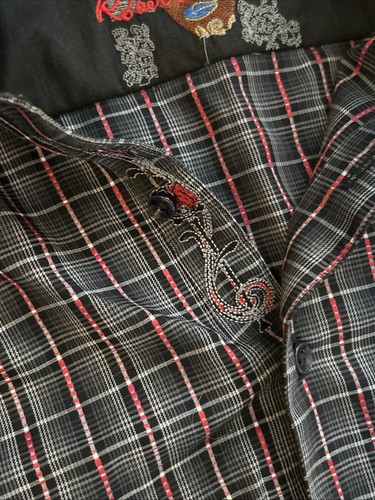 Camicia Robert Graham uomo piccola rossa nera a quadri vestibilità classica manica lunga polsino ribaltabile - Foto 4 di 8