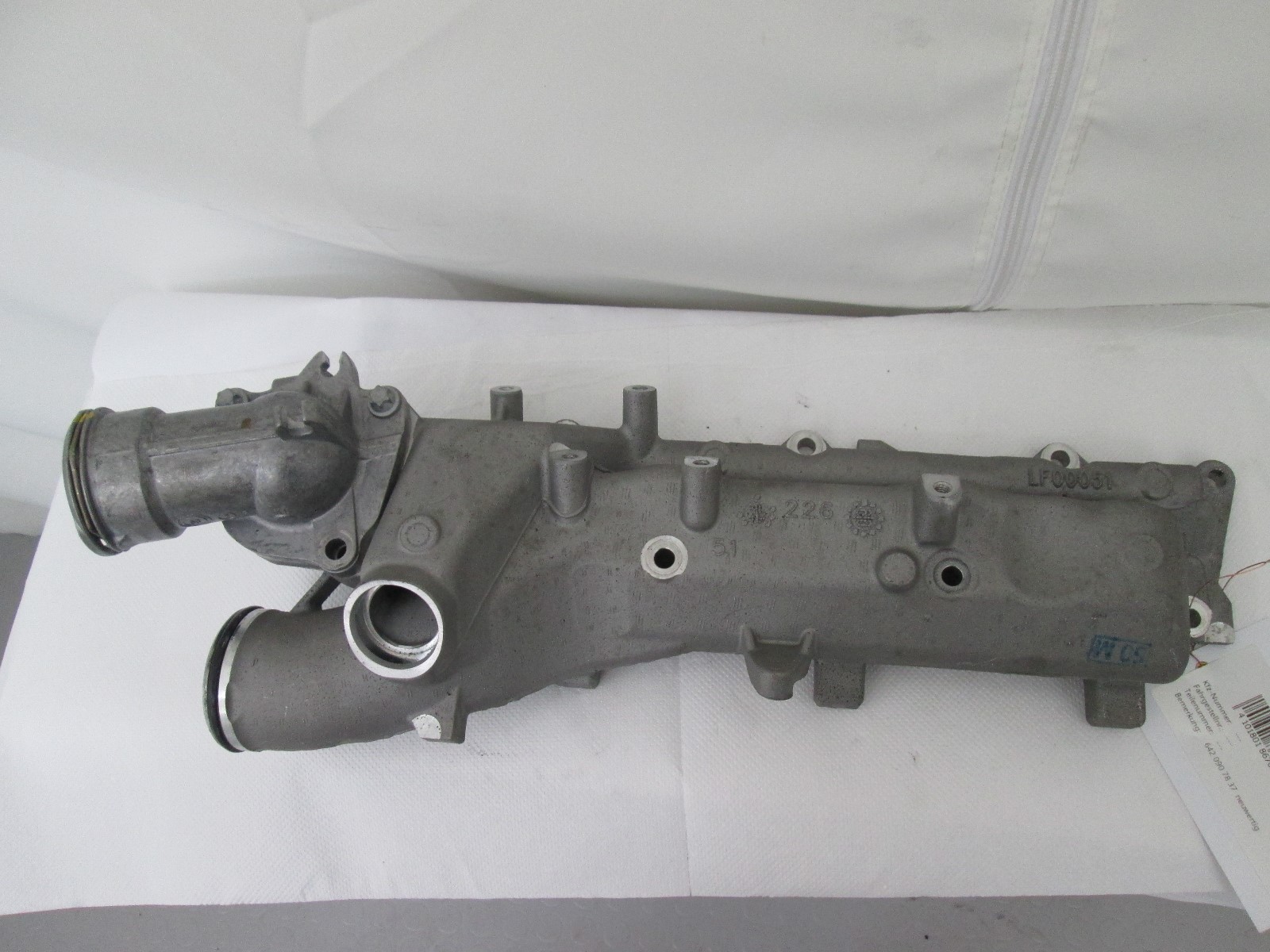 Mercedes-Benz OM642 Saugrohr Verteilerleitung rechts A6420907837  