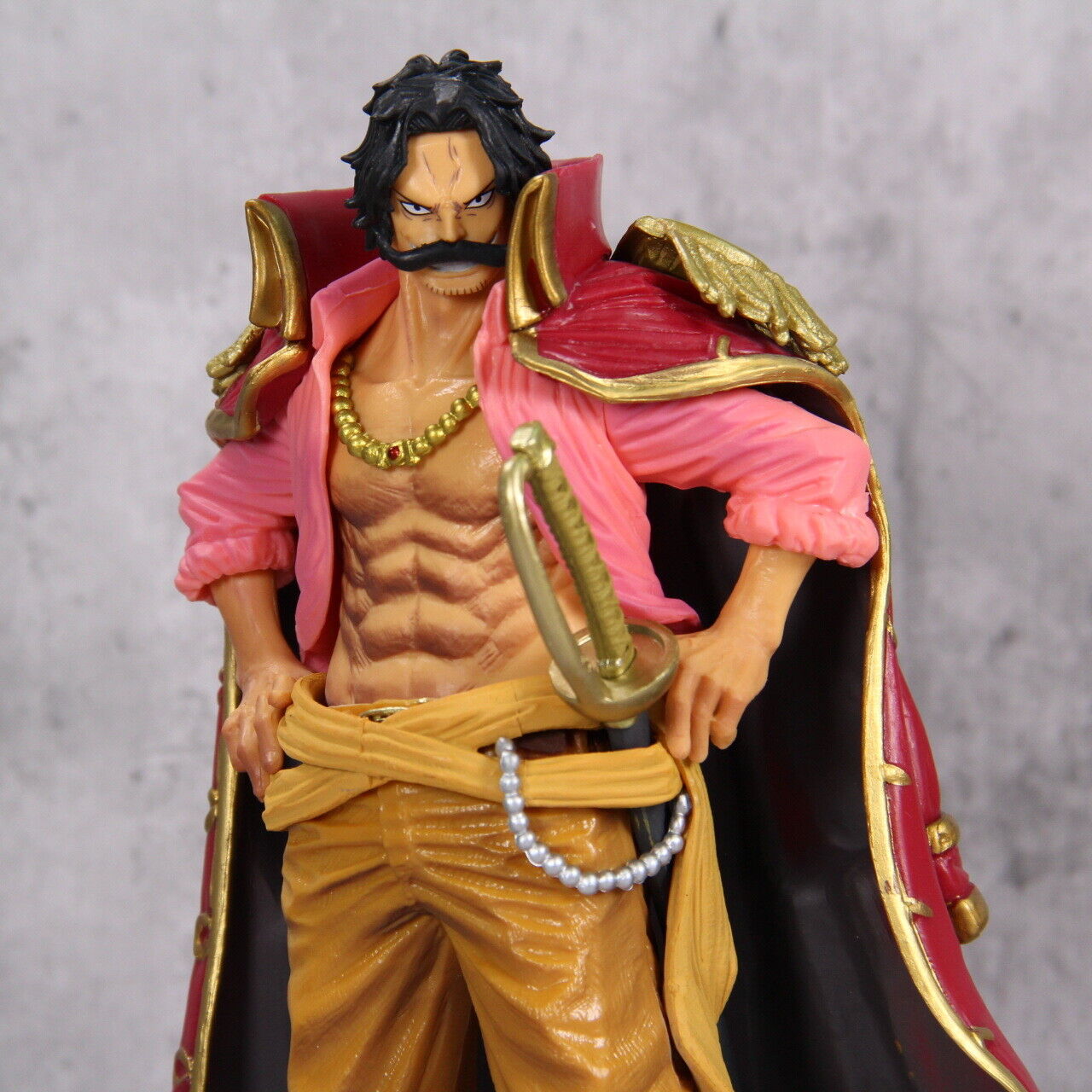 Gol D Roger Figure  One Piece Statue 23CM