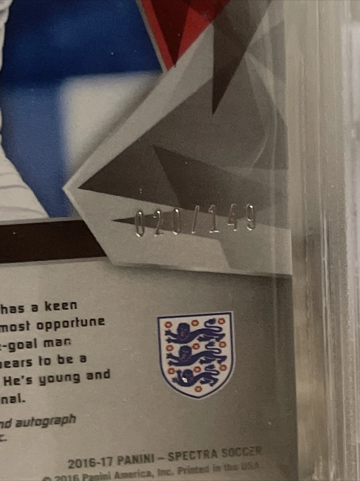 Harry Kane 9.5 Tarjeta 10 Panini Spectra 2016-17 9.5 Beckett 1/149 Inglaterra Usada Foto 4 de 4