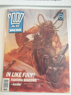 2000AD #777 prog comic - Nice Vfn+ clean - 4 Apr 1992 Featuring Judge Dredd