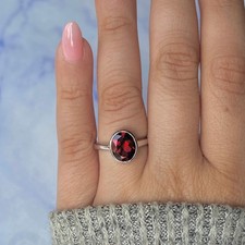 Garnet Ring / 925 Sterling Silver Ring / Healing Gemstone / Gifts for her