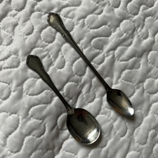 Oneida TODDLETIME Baby Spoons Infant Stainless Flatware Floral Lot of 2 Vintage