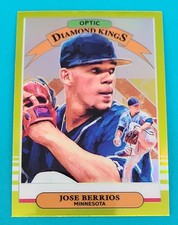 2019 Donruss Optic Lime Green Diamond Kings #7 Jose Berrios BASEBALL Card P8