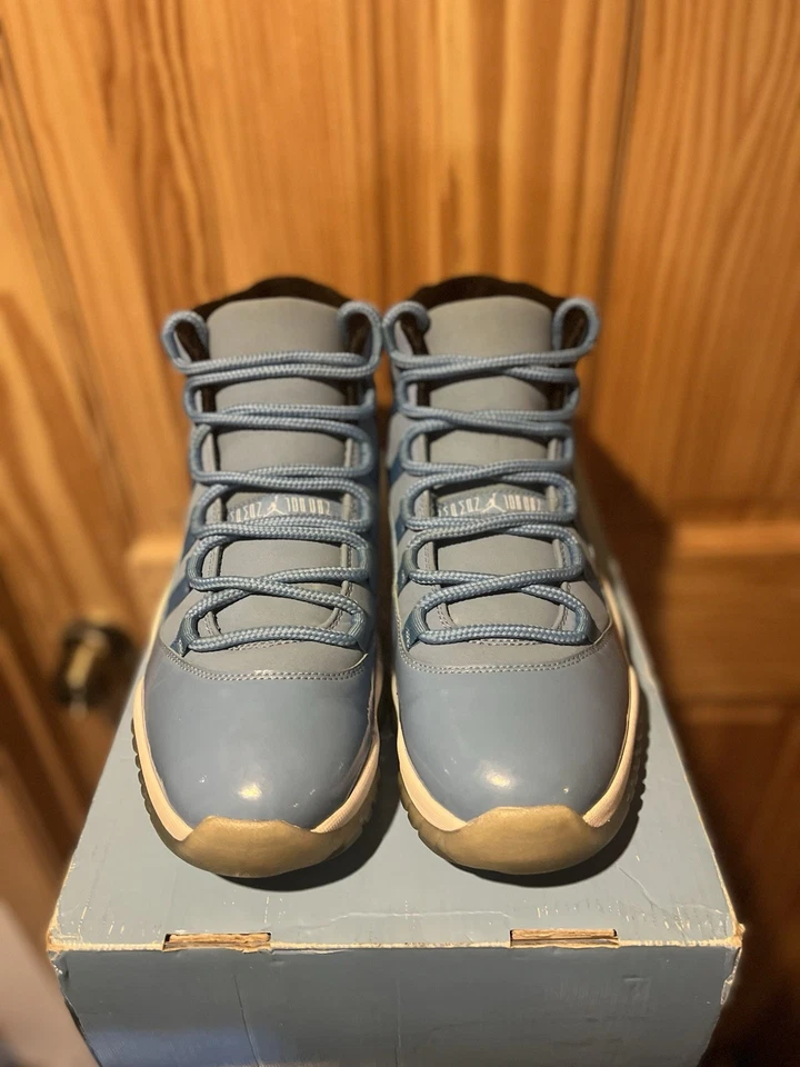 Jordan Pantone 11s Talla 10 Foto 3 de 4