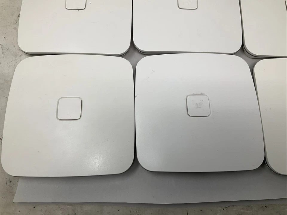 Lot of 6 Open Mesh Access Points 5x A60 1x AP42 Tested For Power For Parts READ - Image 2 of 4