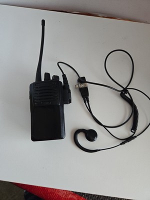 Vertex standard VX-261 -G6 -5 The Clip Of Headphone Is Broken.