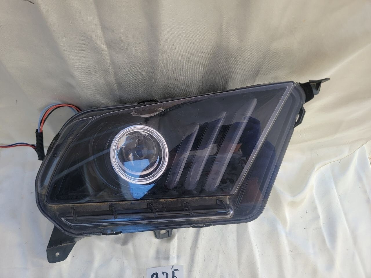 Projector Headlight For 2010-2014 Ford Mustang Right Side [975]