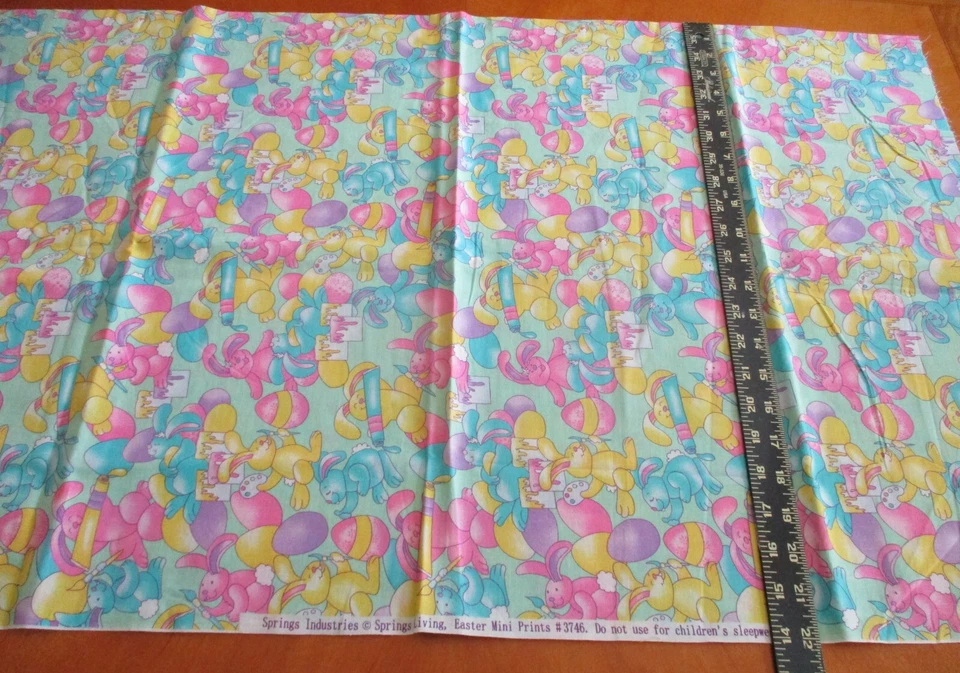 34"x44" Easter Painting Bunnies Mini Springs Industries Cotton Quilt fabric VGT - Image 4 of 4