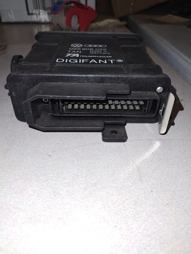 NOS NEW REAL VW 85-92 Vanagon ECU Computer Bosch # 025 906 022 - Picture 6 of 10