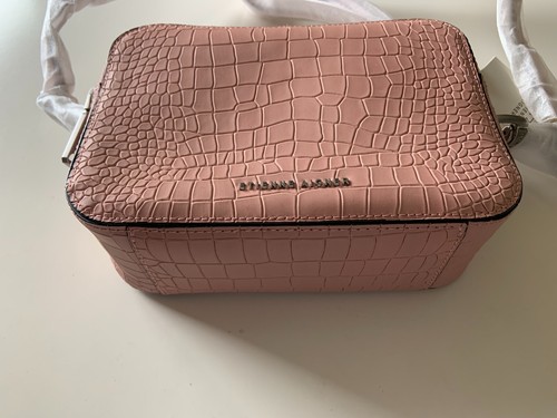 NEW Etienne Aigner EA18H1282CRPEB Adeline Camera Bag PEACH BEIGE CROCO $198**** - Picture 9 of 16