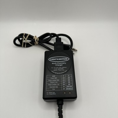 Light & Motion AC Adapter Power Supply Multi Chemistry Charger MC801031900000R