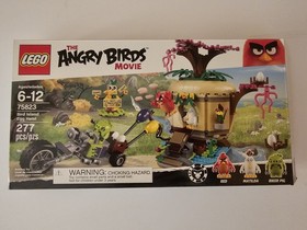 LEGO The Angry Birds Movie: Bird Island Egg Heist (75823)